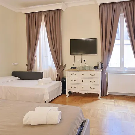 Piazza Di Spagna Art House Centro Rome