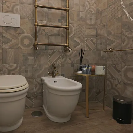 Piazza Di Spagna Art House Centro 3*