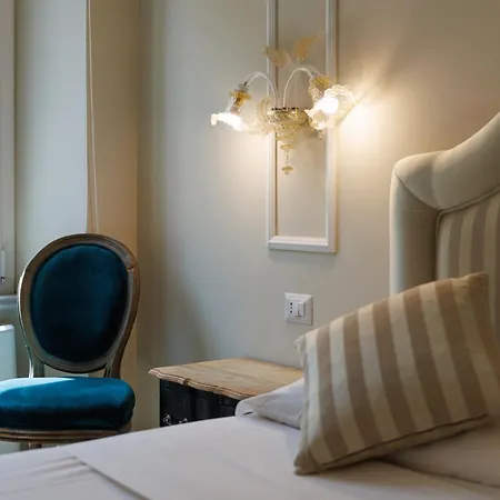 Piazza Di Spagna Art House Centro 3* Rome